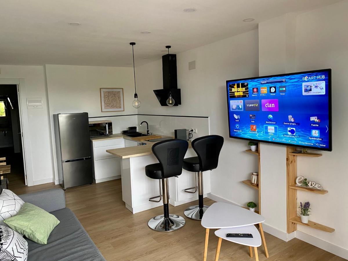 Apartment Breeze - Private Heated Pool