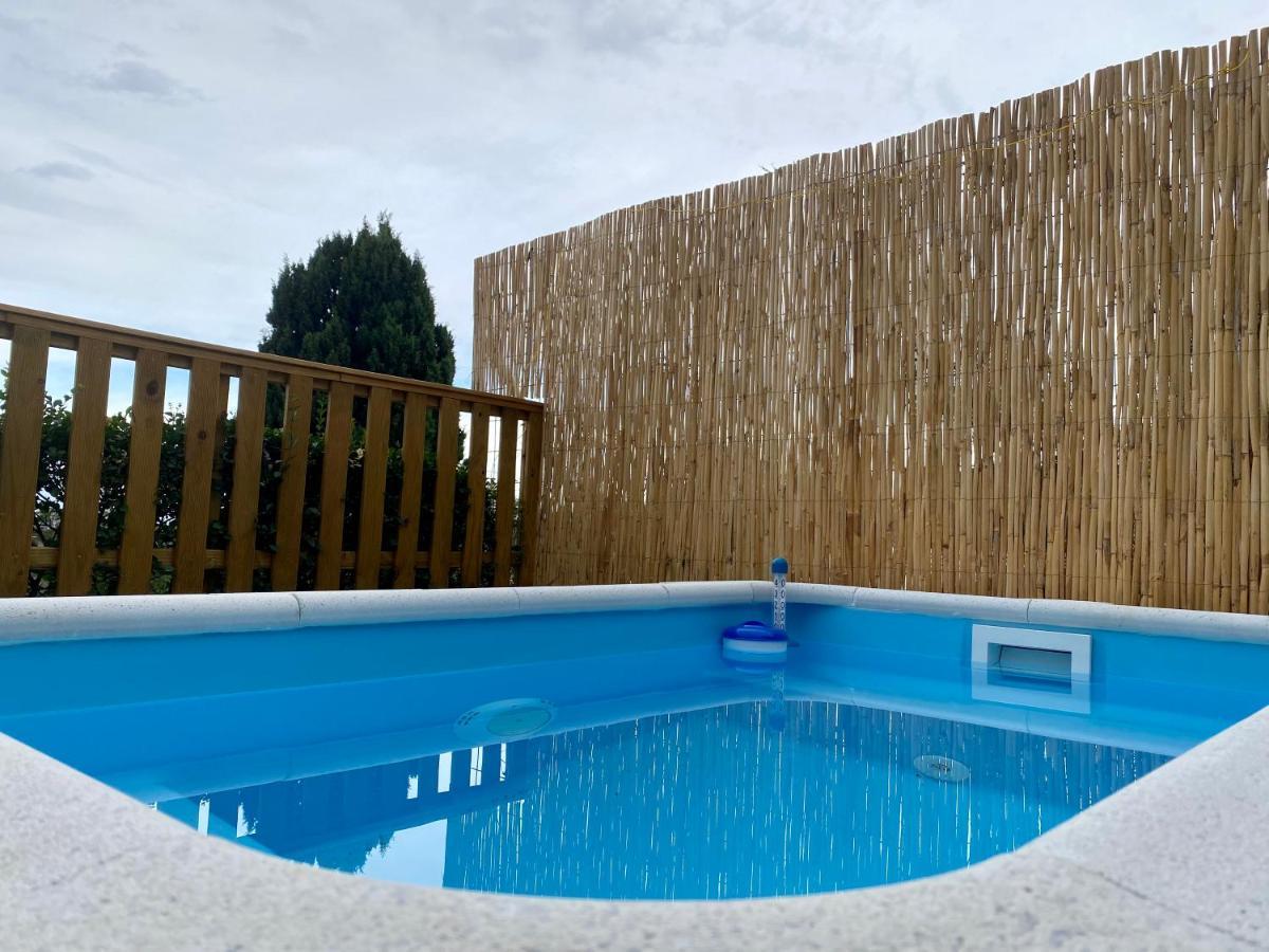 Breeze - Private Heated Pool *
